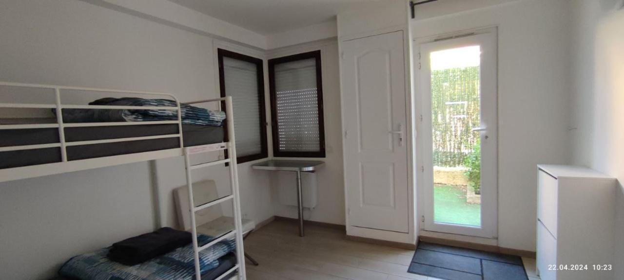 Hotel Triotel La Valette-du-Var Luaran gambar